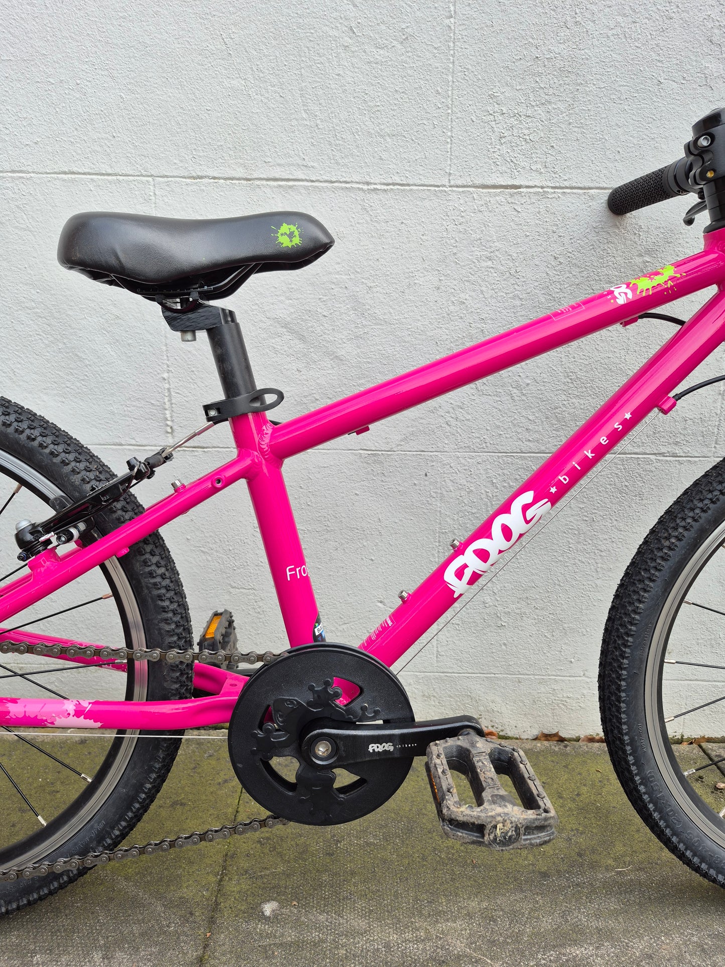 Used Frog 53 Pink - 20" Wheel